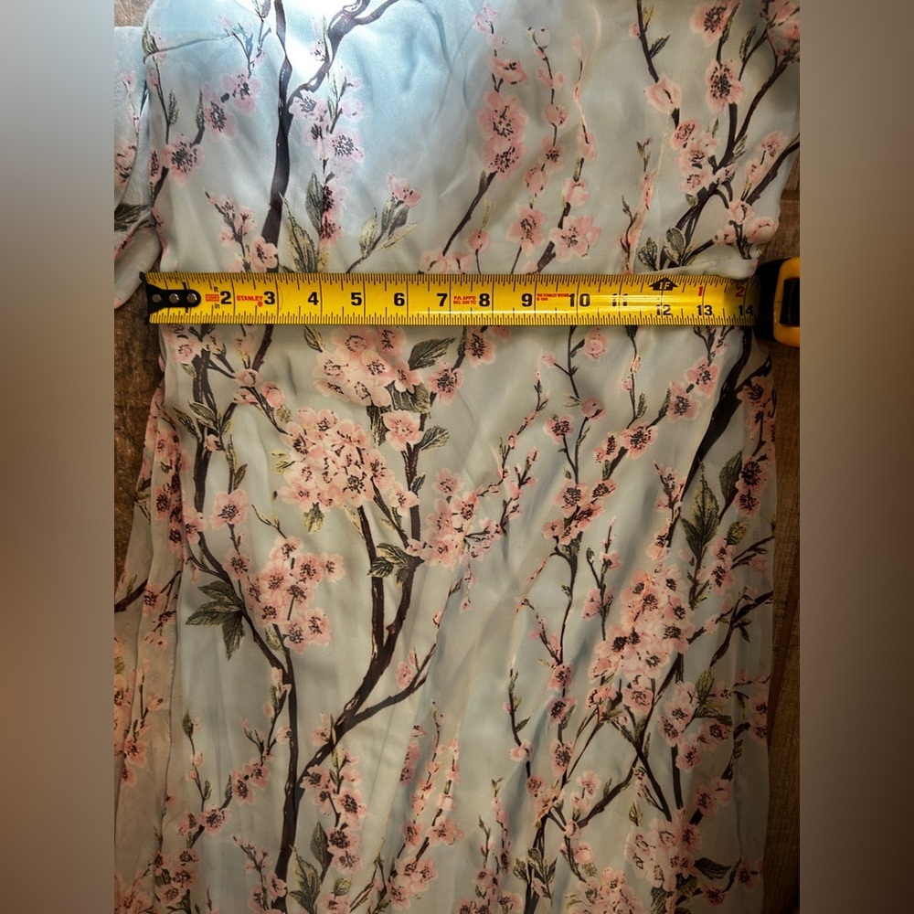 🆕 NWT Boohoo blue floral cherry blossom printed off the shoulder maxi dress - Picture 12 of 12